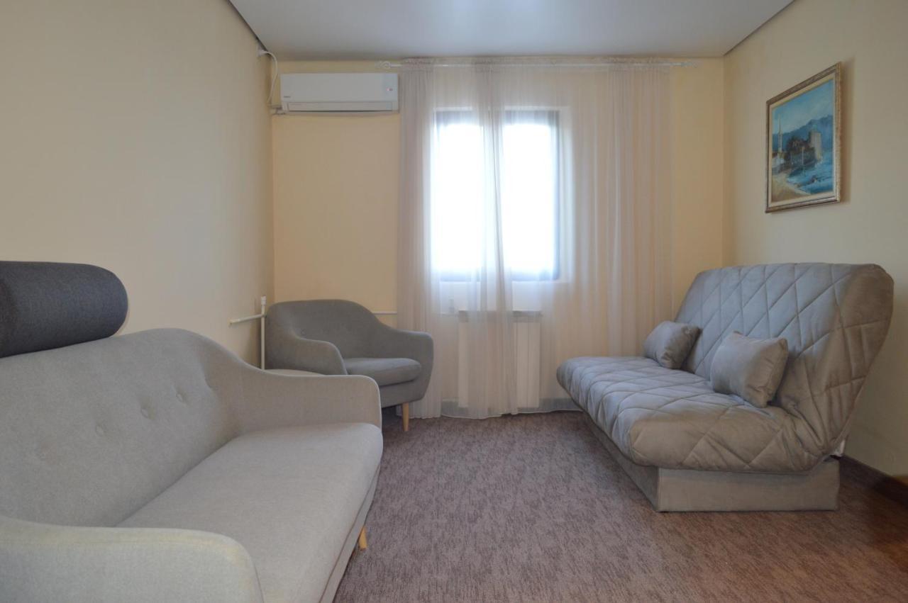 Ambassador Apartments Petrovac Ngoại thất bức ảnh